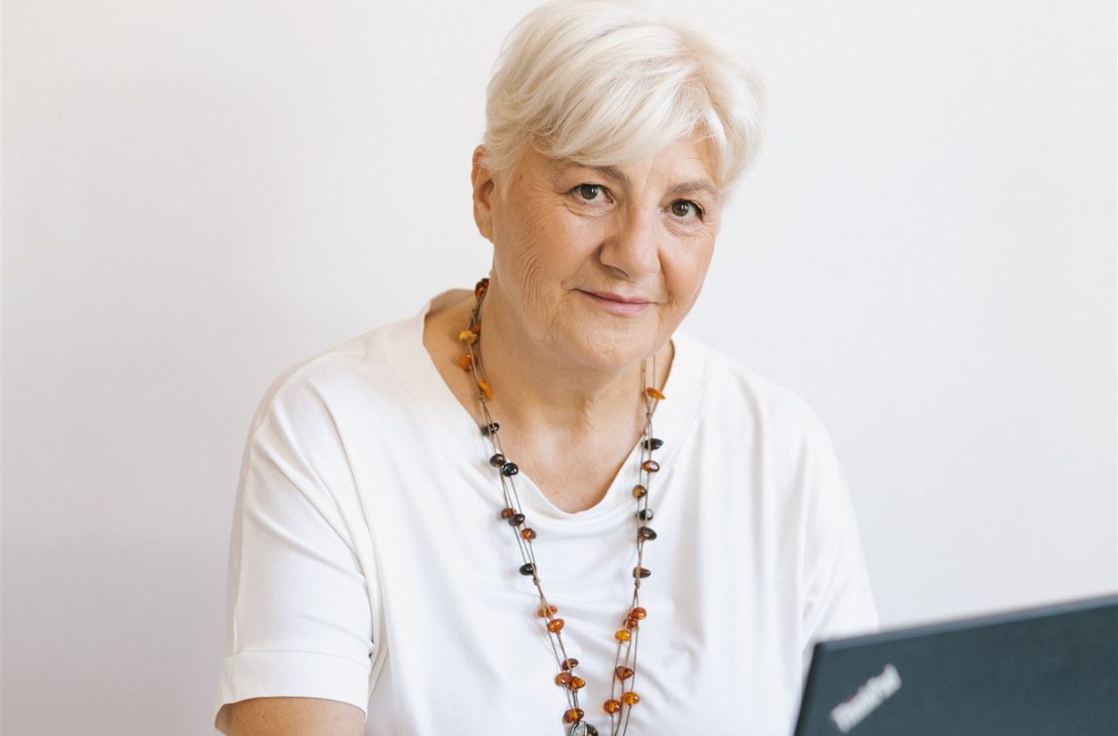 Alicja-Grabska-psychoterapia-on-line